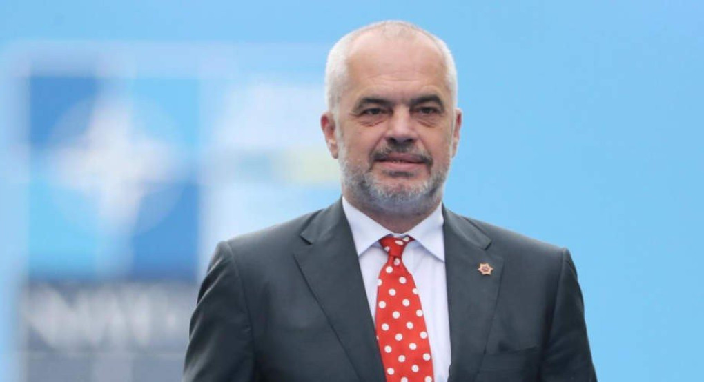 Κορωνοϊός: Στρατιωτικός νόμος στην Αλβανία επειδή αψήφησαν τα μέτρα προστασίας