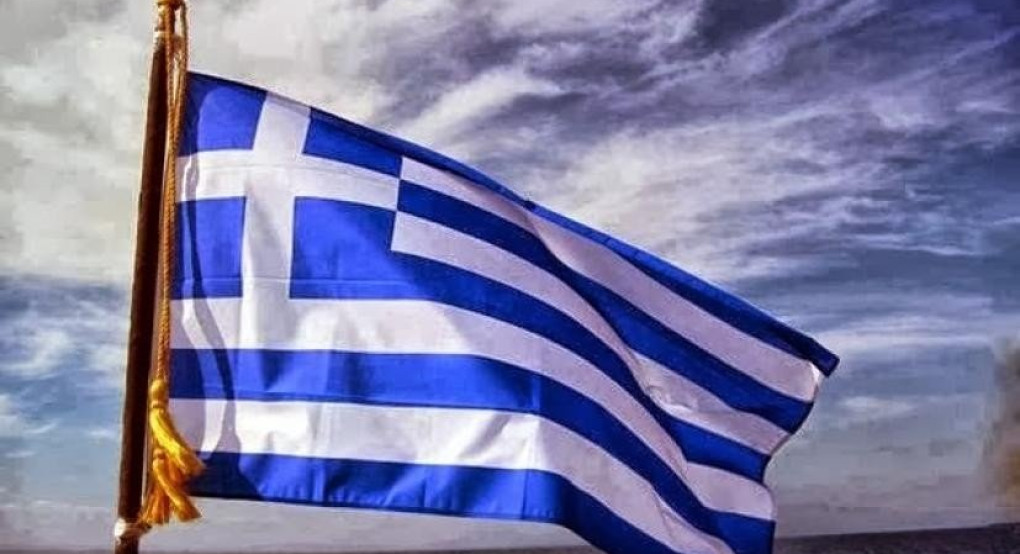 Θ. Καράογλου: "Υψώστε από σήμερα παντού την Ελληνική Σημαία σε ένδειξη ομοψυχίας"  