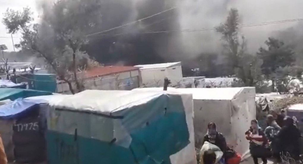  Μόρια: Νεκρό ένα αγόρι μετά την φωτιά που ξέσπασε στον καταυλισμό