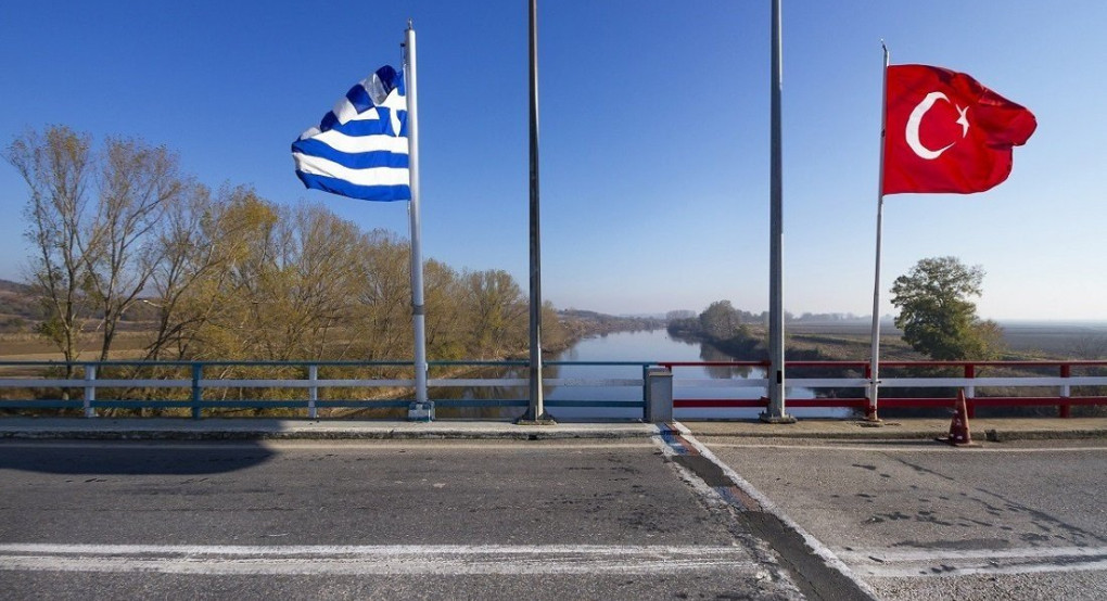 Η Τουρκία στέλνει χίλιους άνδρες των ειδικών δυνάμεων της αστυνομίας στον Έβρο