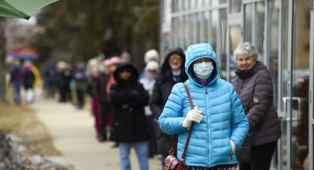 Είναι πιθανό η ασθένεια να γίνει εποχική εκτιμά ο νο1 των Αμερικανών ειδικών