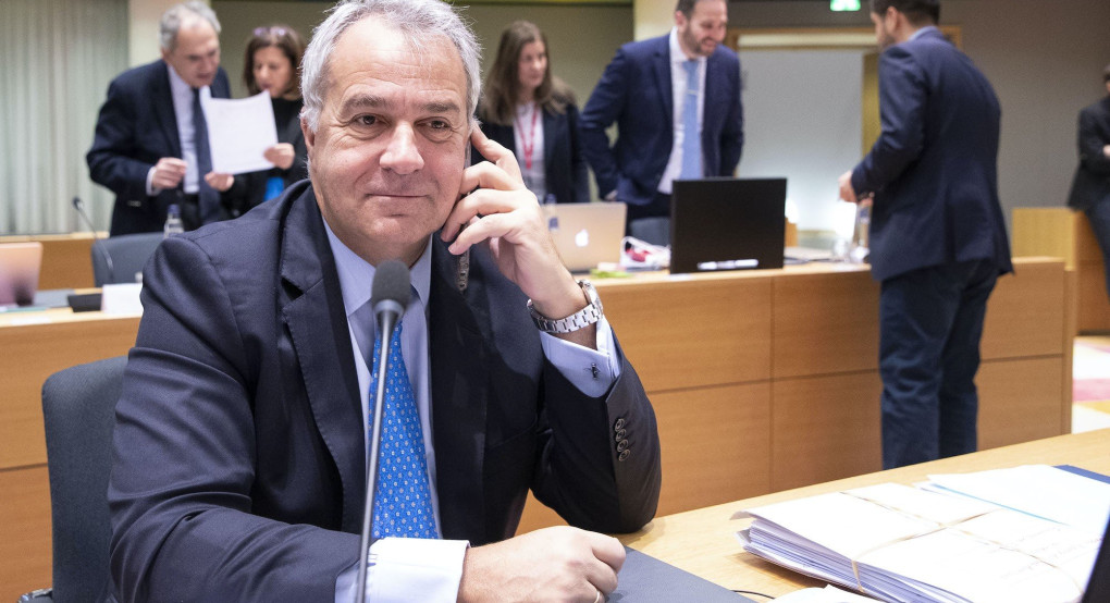 Για να δούμε τι θα φέρει από τις Βρυξέλλες ο Βορίδης