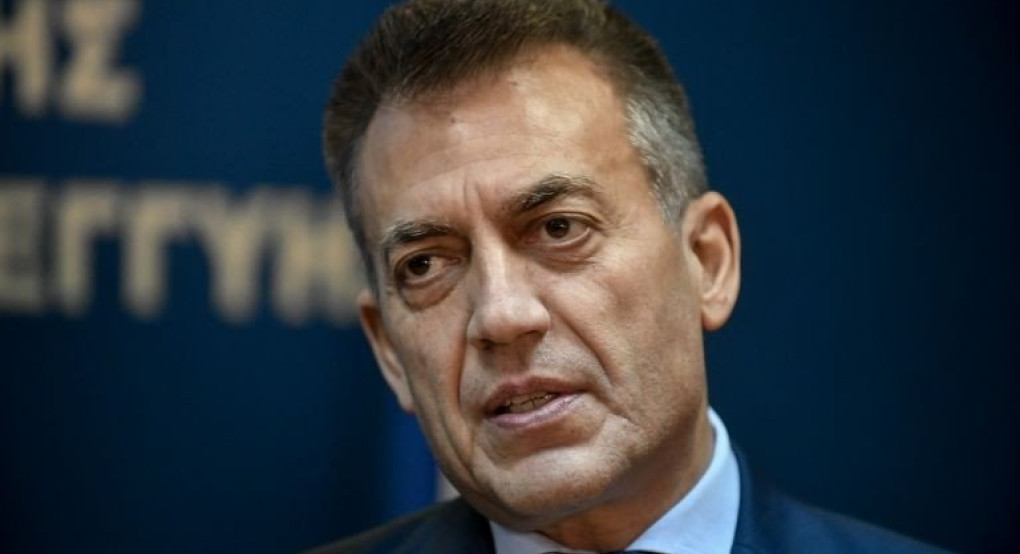 Γιάννης Βρούτσης: Μείωση μισθών κατά 50% για έξι μήνες [vid]