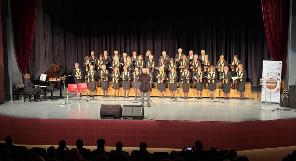 Λάκης Βασιλειάδης: Όλοι μαζί μια φωνή