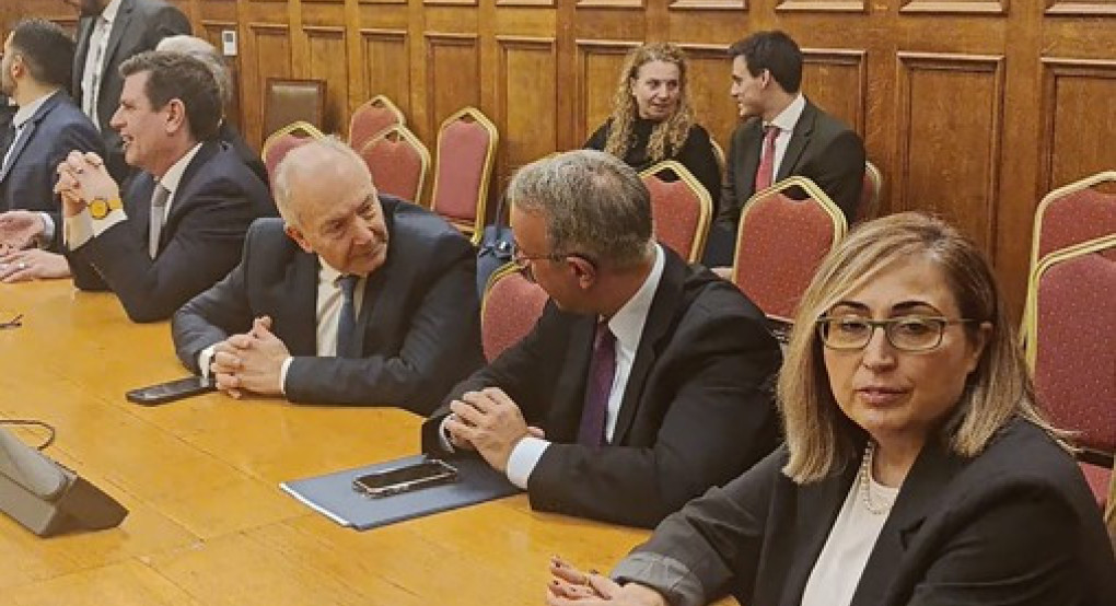 Συμμετοχή της βουλευτή Στέλλας Αραμπατζή στην συνεδρίαση της επιτροπής εξωτερικών και άμυνας παρουσία του προέδρου του ευρωπαϊκού κόμματος Manfred Weber