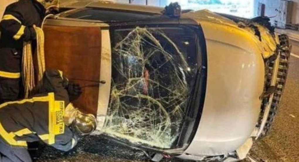 Καβάλα: Τροχαίο για την Πηγή Δεβετζή - Τούμπαρε το αυτοκίνητό της σε τούνελ