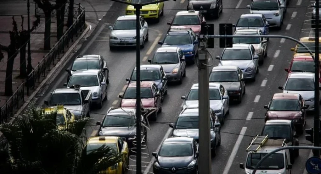 Τέλη κυκλοφορίας 2026: Μέχρι πότε πρέπει να τα πληρώσετε - Ποια τα πρόστιμα