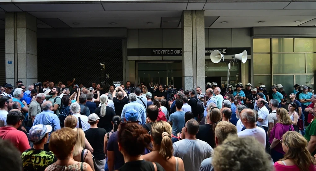 Οι αλλαγές που φέρνει στην αγορά εργασίας η συμφωνία για τις συλλογικές συμβάσεις – Τα 4 βασικά σημεία της