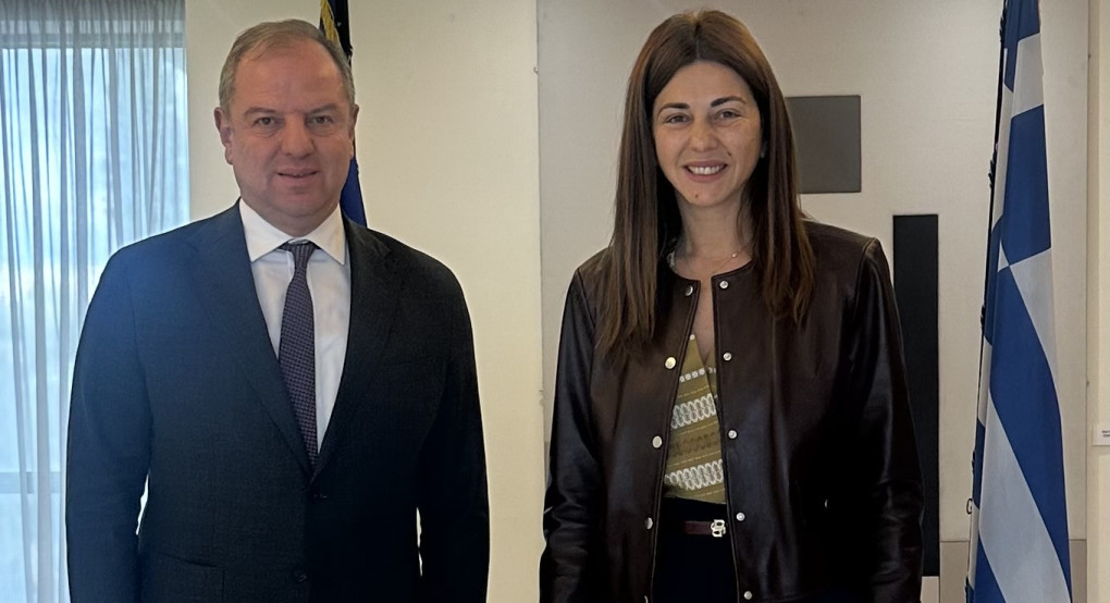 Συνάντηση Διονύση Σταμενίτη με την Υπουργό Παιδείας Σοφία Ζαχαράκη