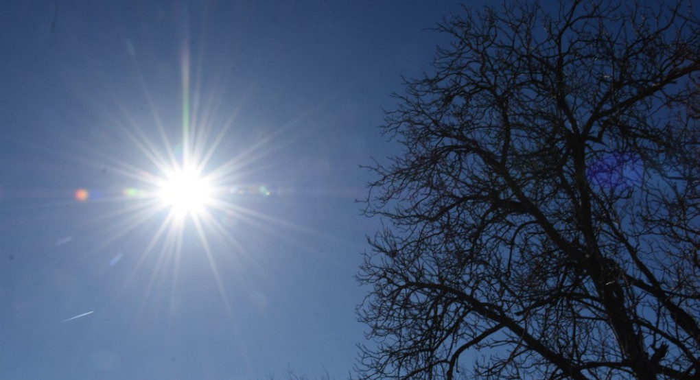 Ο καιρός τη Δευτέρα (1/12): Πρόσκαιρη βελτίωση και ηλιοφάνεια