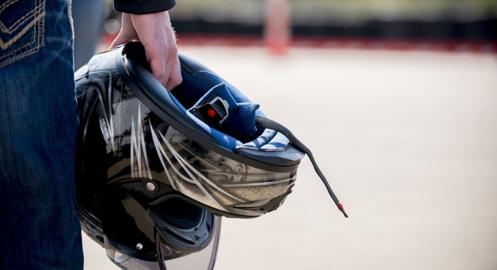 Συνεχίζονται οι εντατικοί τροχονομικοί έλεγχοι στην Κεντρική Μακεδονία για τη χρήση προστατευτικού κράνους