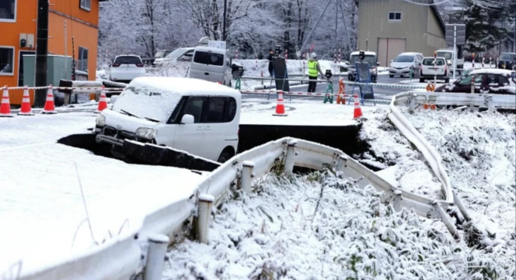 Τουλάχιστον 30 τραυματίες μετά τον ισχυρό σεισμό των 7,6R και το τσουνάμι στην Ιαπωνία