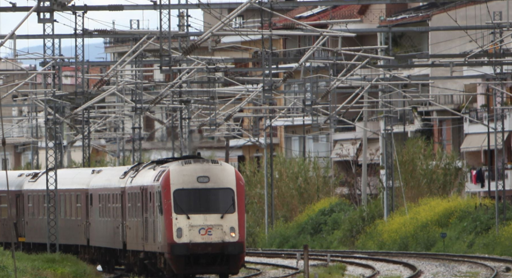 Λάρισα: Η πόλη-παγίδα για σιδηροδρομικά ατυχήματα – Τι δείχνει η μελέτη του ΤΕΕ