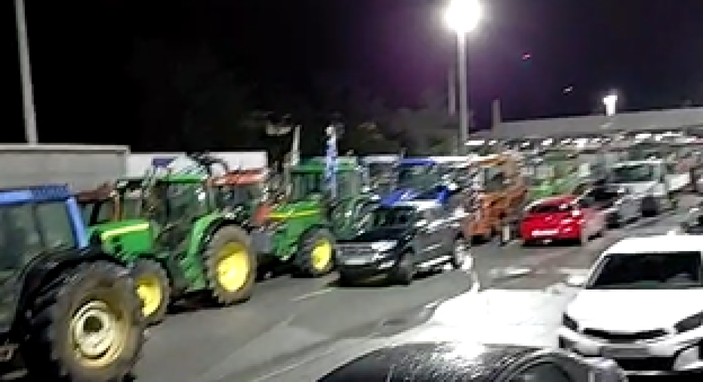 Αγρότες Πέλλας/Εύζωνοι: Μαζί τους και οι Μηχανοτεχνίτες-Ηλεκτροτεχνίτες του "Αρχιμήδη"