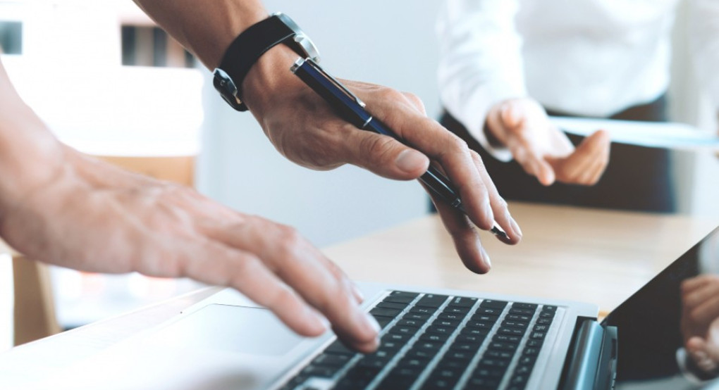 Ψηφιακές ευκολίες: Υπηρεσίες που δεν φανταζόμασταν ότι θα κλείναμε κάποτε από το κινητό