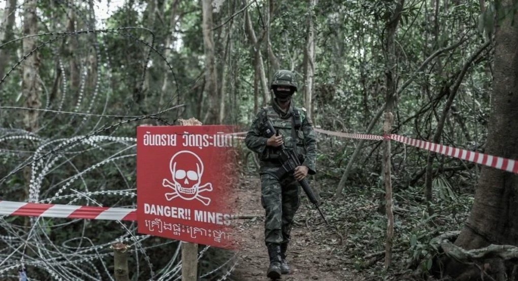 Σύγκρουση Ταϊλάνδης–Καμπότζης: Μισό εκατομμύριο άνθρωποι εγκαταλείπουν τα σπίτια τους