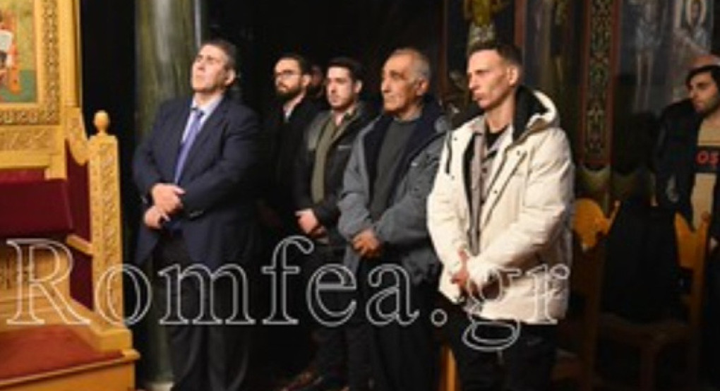 Συγκινημένος ο Ιορδάνης Τζαμτζής στην κουρά του ανιψιού του