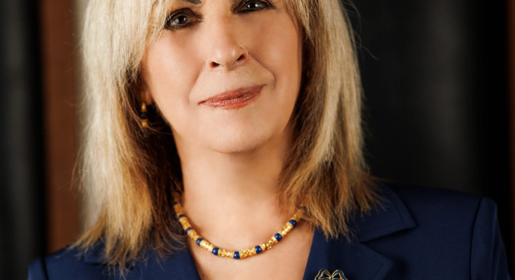 Μήνυμα ενότητας και αισιοδοξίας από την Αθηνά Αθανασιάδου-Αηδονά