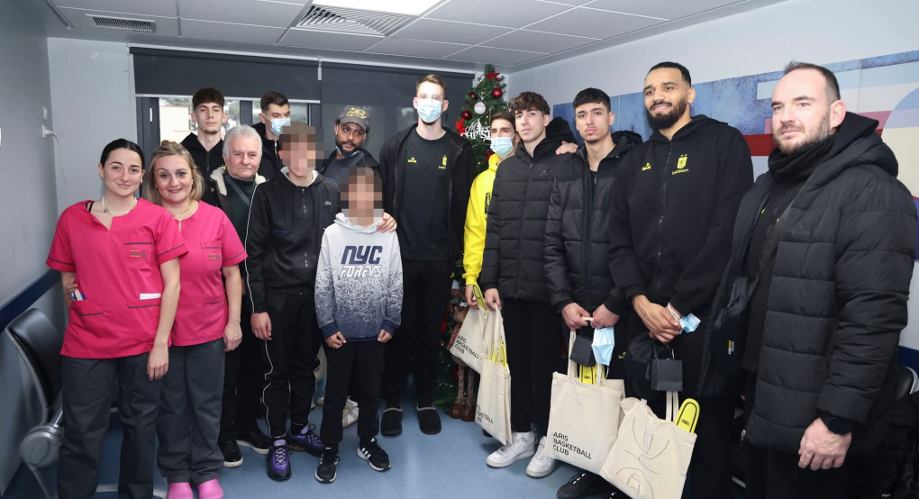 Δίπλα στα παιδιά ο Άρης