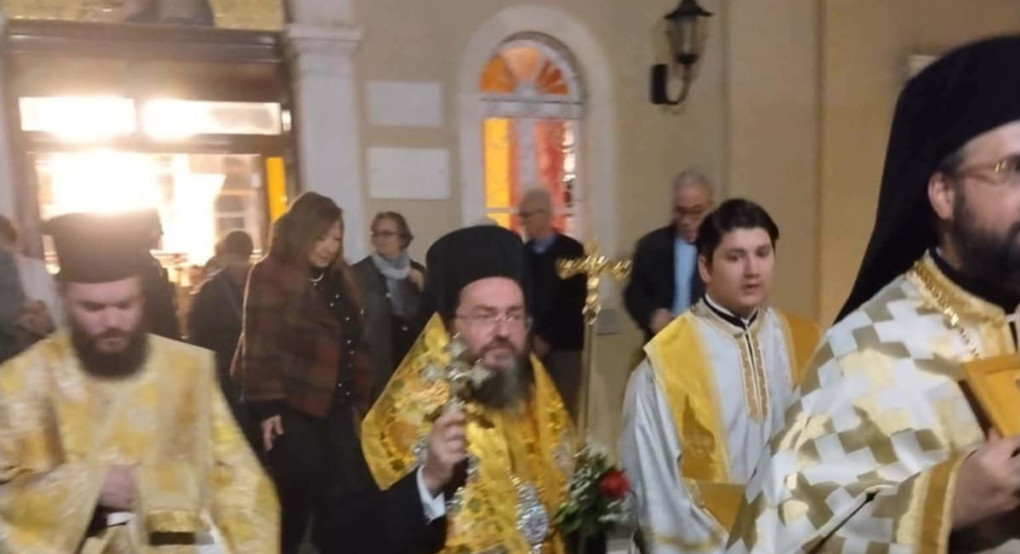 Πανηγυρικός Εσπερινός Αγίου Σπυρίδωνος στην Πλάκα