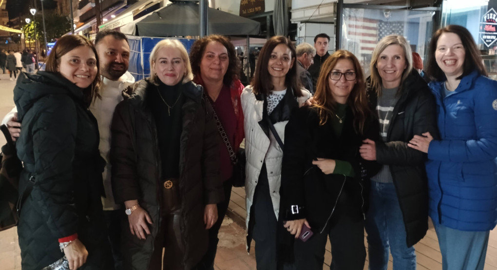 Γιαννιτσά: Έστειλε με επιτυχία τον παραδοσιακό... "πύραυλο" διασκέδασης στο "διάστημα"!  (φώτος και video)