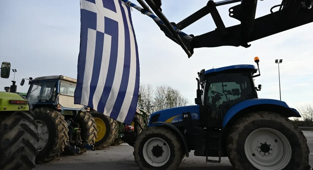 Συνεχίζονται οι πολύωροι αποκλεισμοί στα τελωνεία Προμαχώνα, Εξοχής, Ευζώνων και Νίκης – Σήμερα αποφασίζεται η πορεία των κινητοποιήσεων