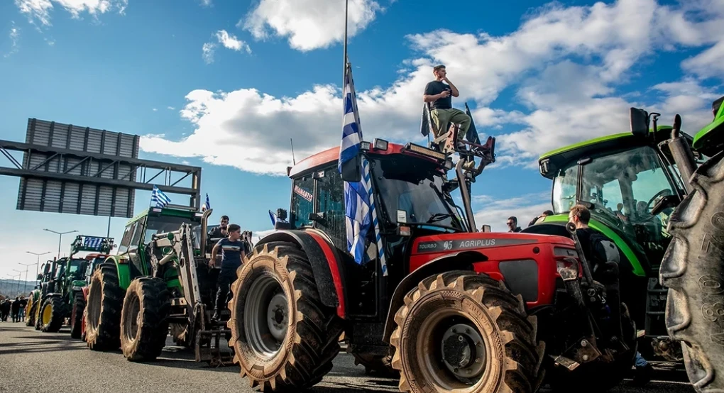 Κλειστά τελωνεία και σήμερα: Κλιμακώνονται οι κινητοποιήσεις αγροτών και κτηνοτρόφων στα σύνορα