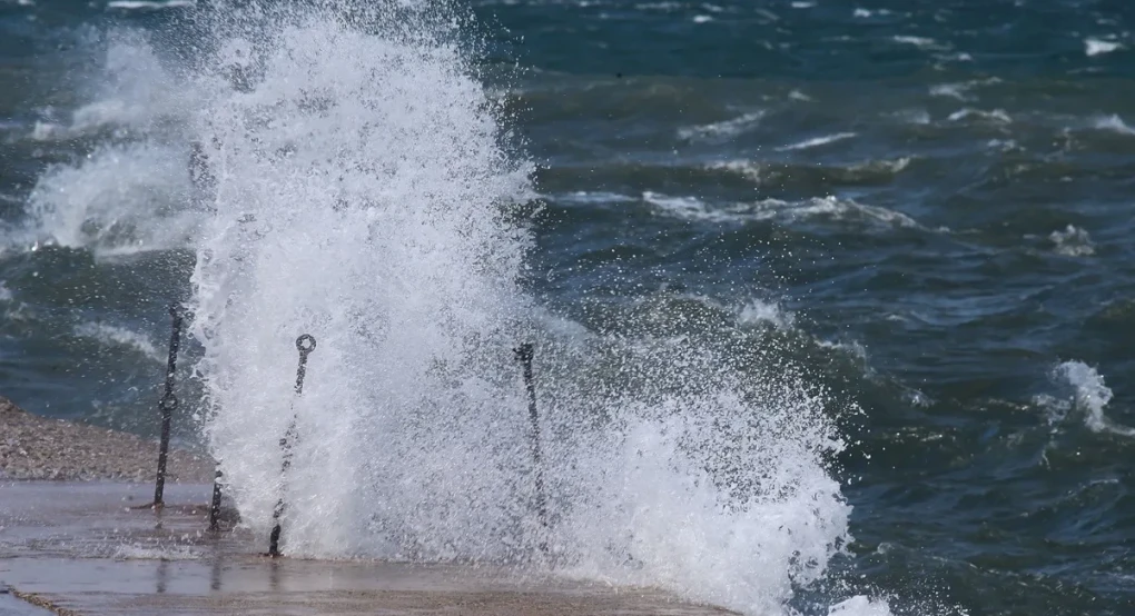 Κατακόρυφη πτώση του υδραργύρου στη Β. Ελλάδα: Σε ποια περιοχή το θερμόμετρο έδειξε -9 – Στη Θεσσαλονίκη η υψηλότερη μέγιστη ριπή ανέμου