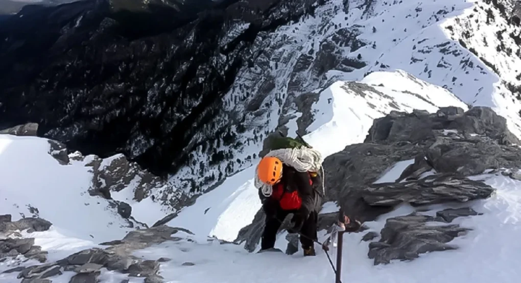 Βαρδούσια: Πολύ πιθανό να δημιούργησαν μόνοι τους τη χιονοστιβάδα, είτε με τα βήματά τους είτε με μια δυνατή ηχώ