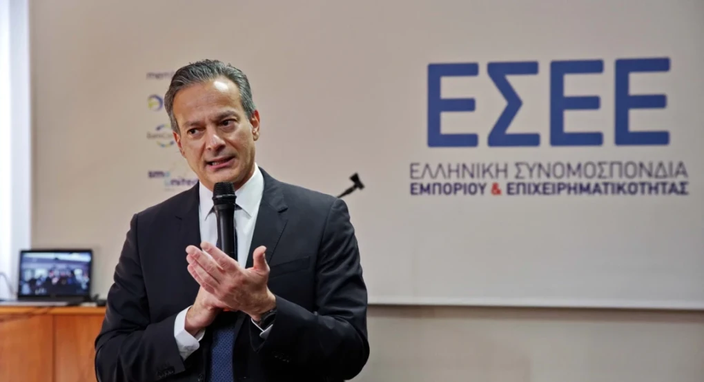 Στ. Καφούνης: Η άμεση επιβολή δασμών από το πρώτο ευρώ παραμένει κρίσιμος στόχος – Μεταβατικό βήμα αλλά όχι επαρκές το προσωρινό τέλος των 3 ευρώ