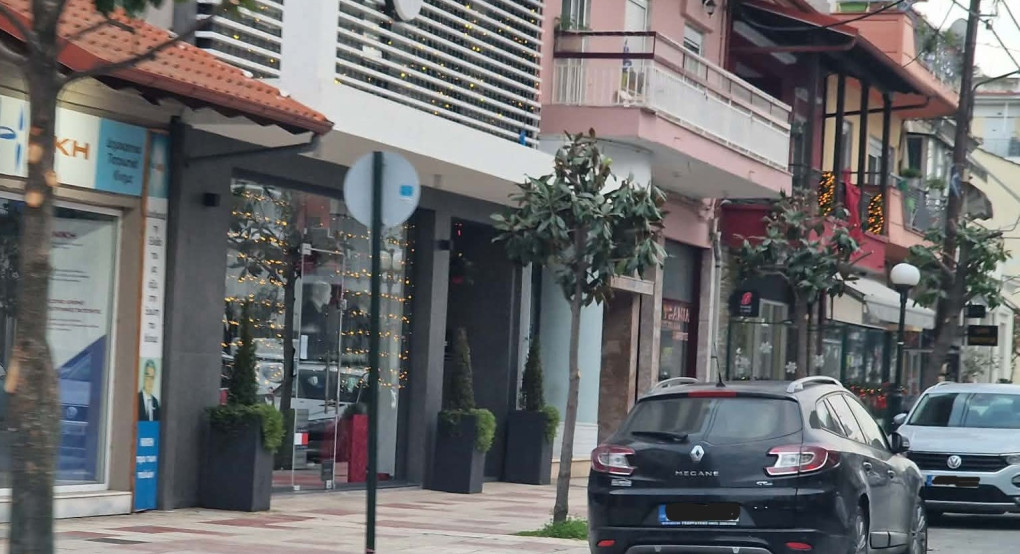 Ανοιχτή η αγορά της Σκύδρας σήμερα Κυριακή 21 Δεκεμβρίου - Έτοιμοι οι καταστηματάρχες να υποδεχτούν τους πολίτες για τα ψώνια των εορτών