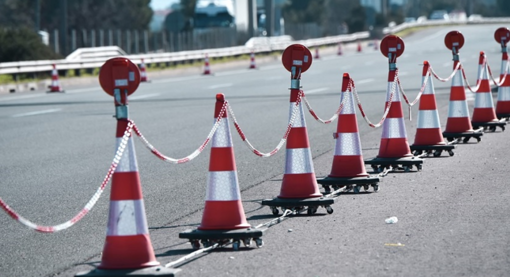 Eργασίες κοπής πρασίνου στην Εθνική Οδό 2 Θεσσαλονίκης - Έδεσσας