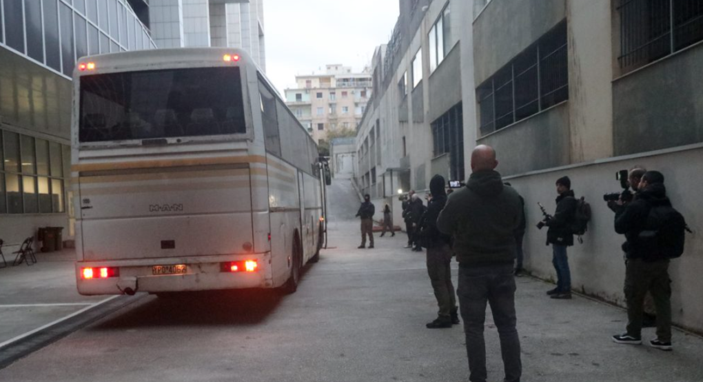 ΟΠΕΚΕΠΕ: H 72χρονη με έσοδα 920.000 ευρώ και οι αγρότες… σπάνιων φυτών – Νέες αποκαλύψεις