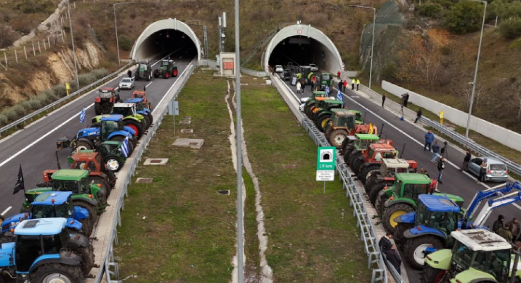 Αγρότες: Άνοιξαν οι σήραγγες των Τεμπών – Τα επόμενα βήματα πριν τα Χριστούγεννα