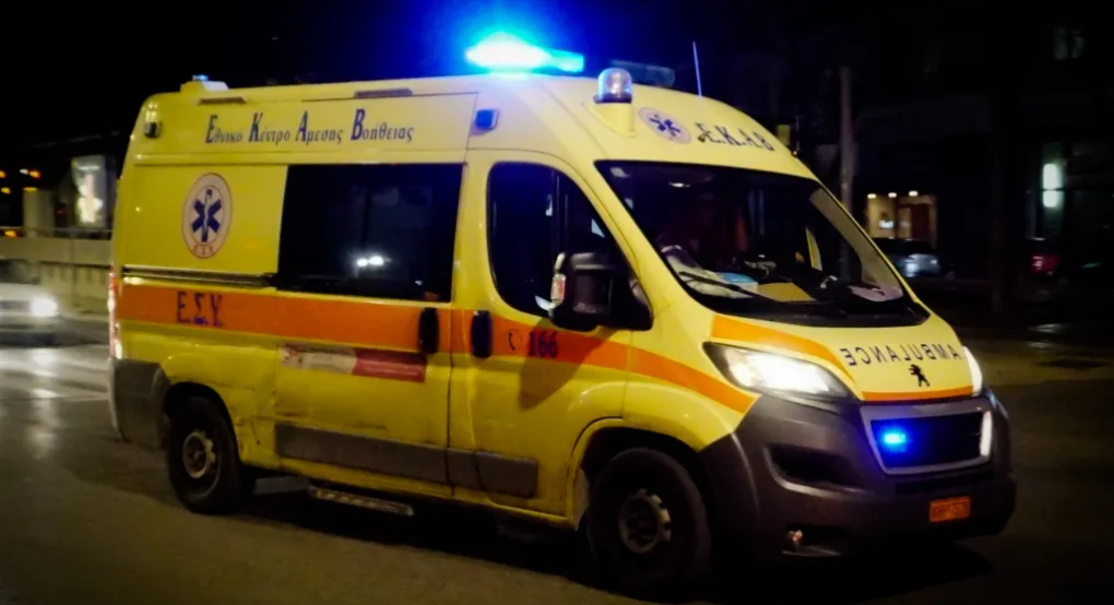 Τροχαίο δυστύχημα στην Ημαθία με νεκρό 22χρονο και τέσσερις τραυματίες