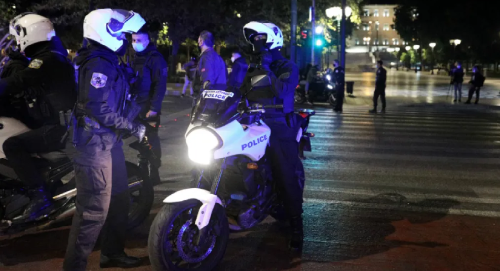 ΕΛ.ΑΣ.: Σύλληψη οδηγού που επιχείρησε να τραβήξει πιστόλι