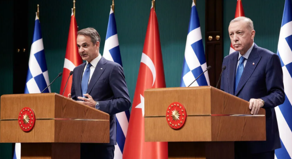 Ηρεμα νερά αλλά και κούρσα εξοπλισμών