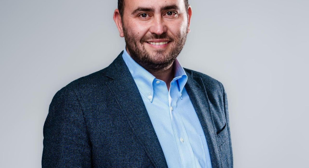 Λάκης Βασιλειάδης: Μήνυμα ελπίδας και ενότητας για τα Χριστούγεννα