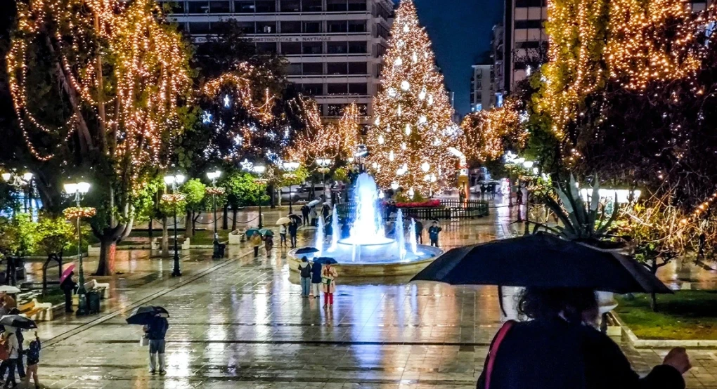 Χριστούγεννα με τοπικές βροχές και χιόνια στους χειμερινούς προορισμούς, ο καιρός το ερχόμενο πενθήμερο