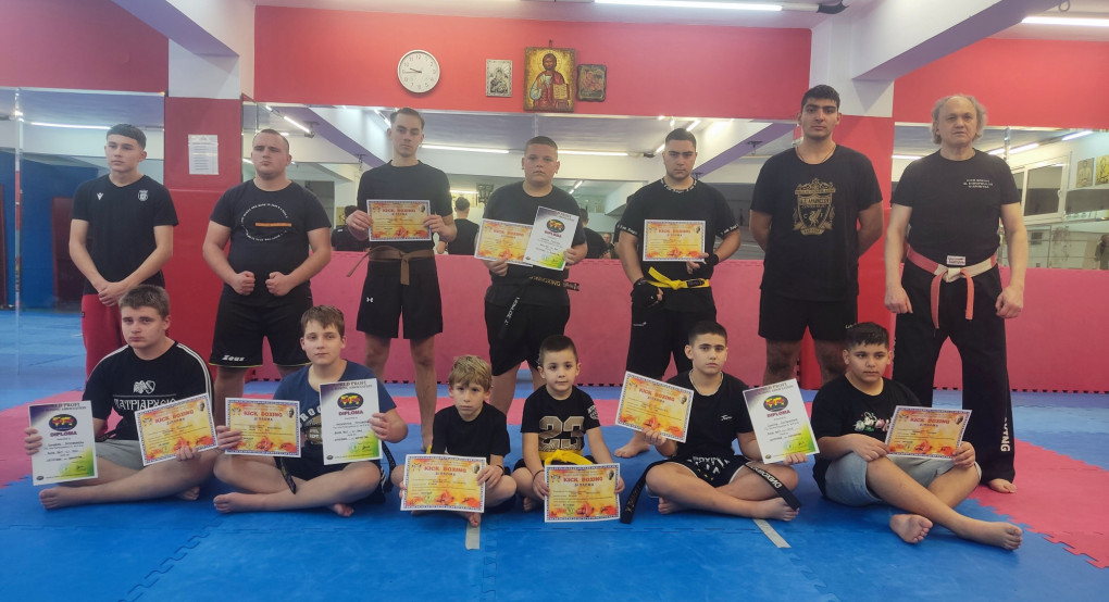 ¨Μέγας Αλέξανδρος¨ Γιαννιτσών - Άψογοι οι αθλητές στις εξετάσεις για ανώτερες ζώνες στο άθλημα του KICK BOXING
