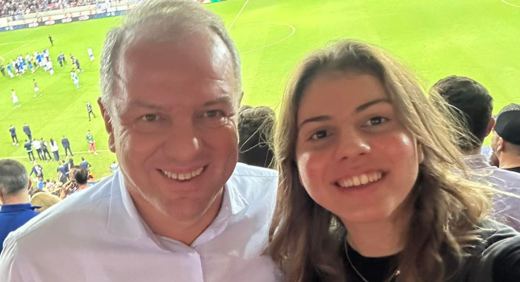 Διονύσης Σταμενίτης: Η προσωπική ευχή για τα 18α γενέθλια της κόρης του