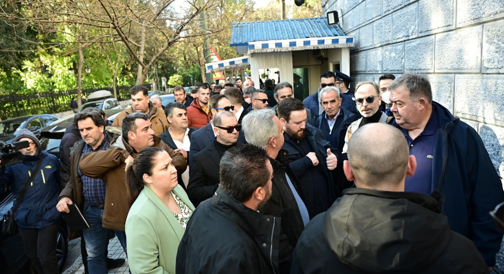 Στο Μαξίμου oι Δημητριάδης, Σιδηρόπουλος και Στέφανος Τοπαλίδης – Με ξεκάθαρα μηνύματα από την Πέλλα και τη Σκύδρα