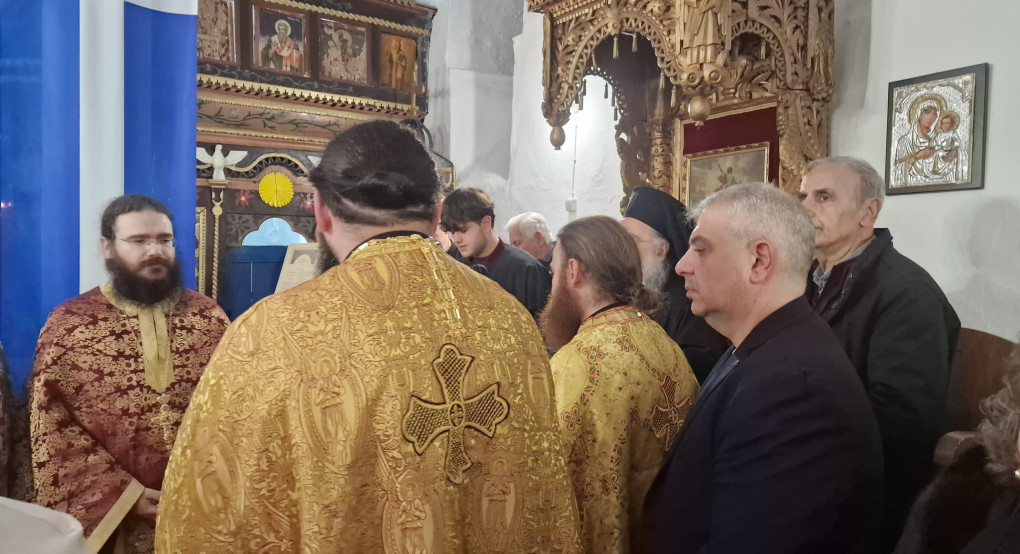 Παρουσία του Δημάρχου Αλμωπίας Νίκου Παρούτογλου στον πανηγυρικό Εσπερινό του Αγίου Αθανασίου στην Υδραία