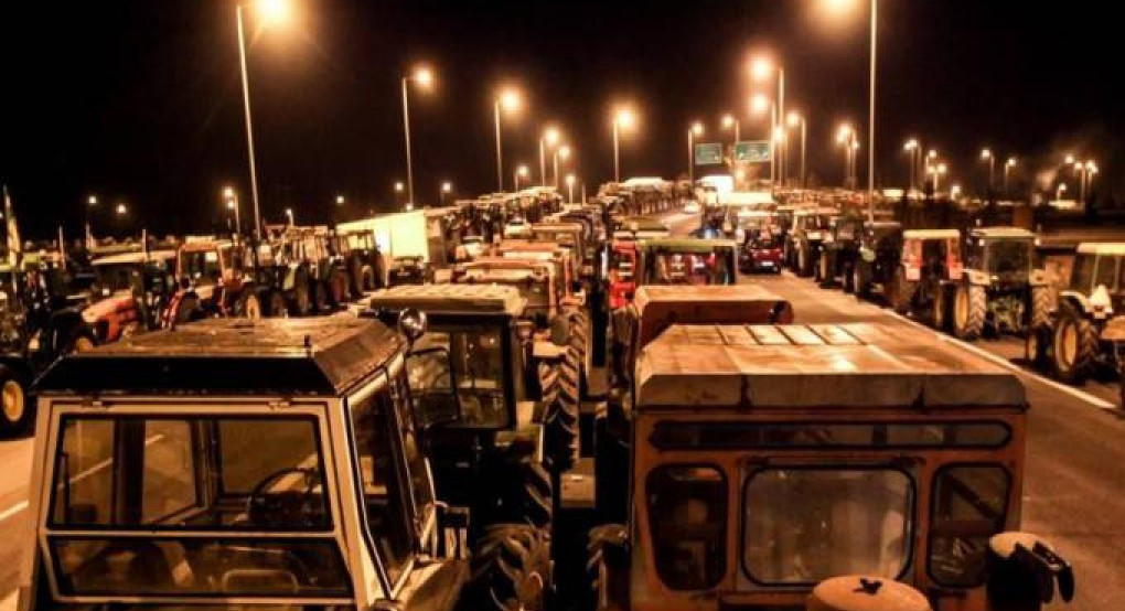 Αγρότες: 18 μπλόκα και σύλλογοι ζητούν διάλογο με τον πρωθυπουργό - Έστειλαν επιστολή στον Κ. Τσιάρα