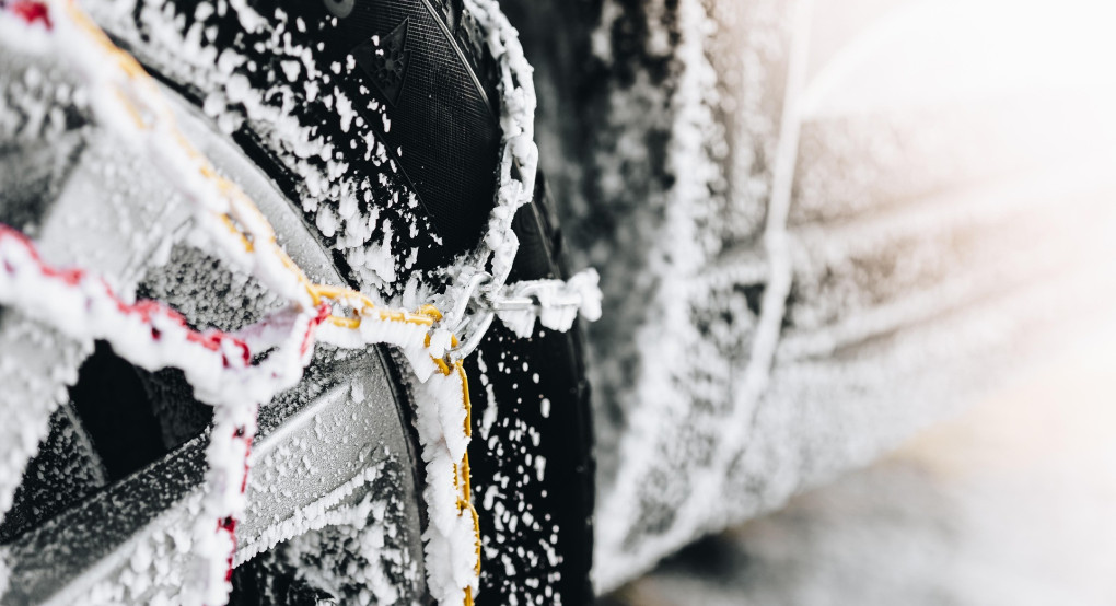 Yποχρεωτικός εφοδιασμός όλων των οχημάτων με αντιολισθητικές αλυσίδες