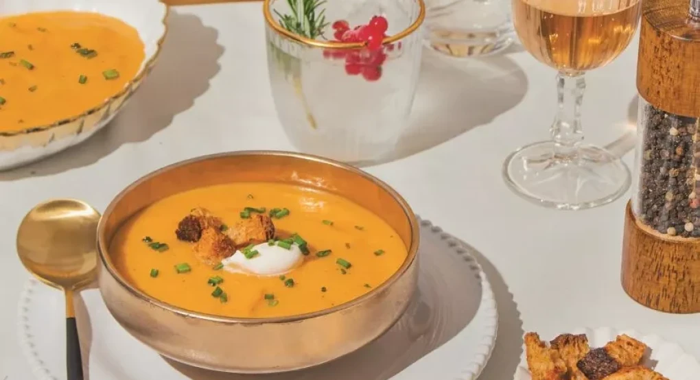 Συνταγή - Αρωματική κολοκυθόσουπα με μαραθόριζα