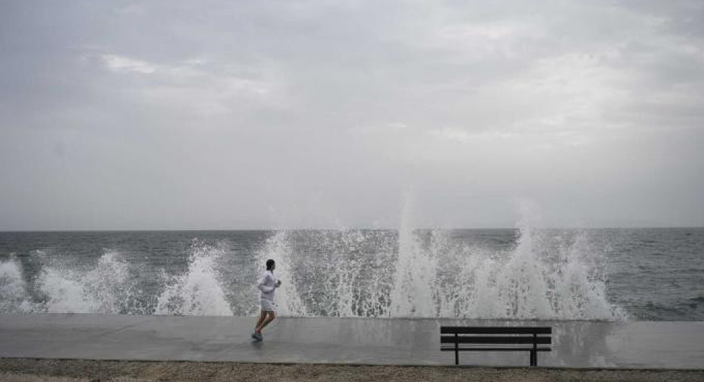 Δεμένα πλοία σε αρκετά λιμάνια - Μέχρι και 8 μποφόρ η ένταση των ανέμων στο Αιγαίο