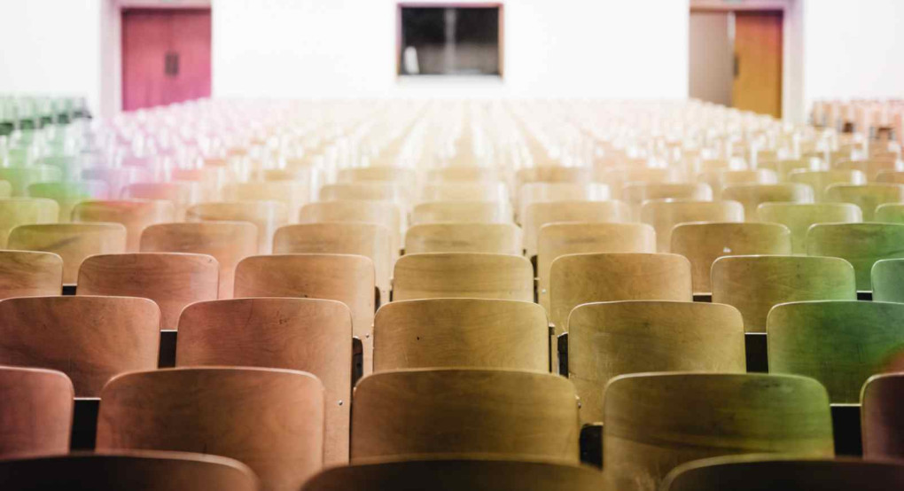 ΝΙΚΗ/Ιδιωτικά «πανεπιστήμια»: Η κυβέρνηση ζητά εμπιστοσύνη, αλλά το σύστημα μπάζει από παντού