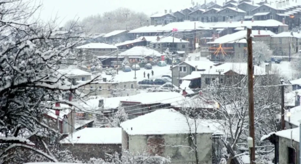 Παλαιός Άγιος Αθανάσιος: Πτώση τιμών για τα δημοφιλή πέτρινα "παλάτια" - Κινητικότητα στην αγορά κατοικίας
