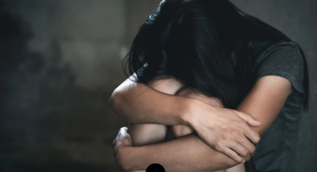 Προθεσμία έλαβαν οι γονείς που κατηγορούνται για βιασμό και κακοποίηση